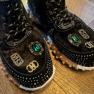 Guja women's sports shoes with rhinestones and embellishments Size 8